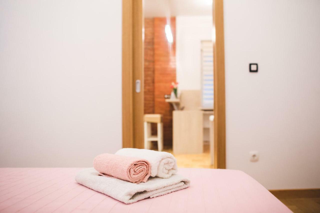 Clyra Apartment City Centar Zagreb Extérieur photo